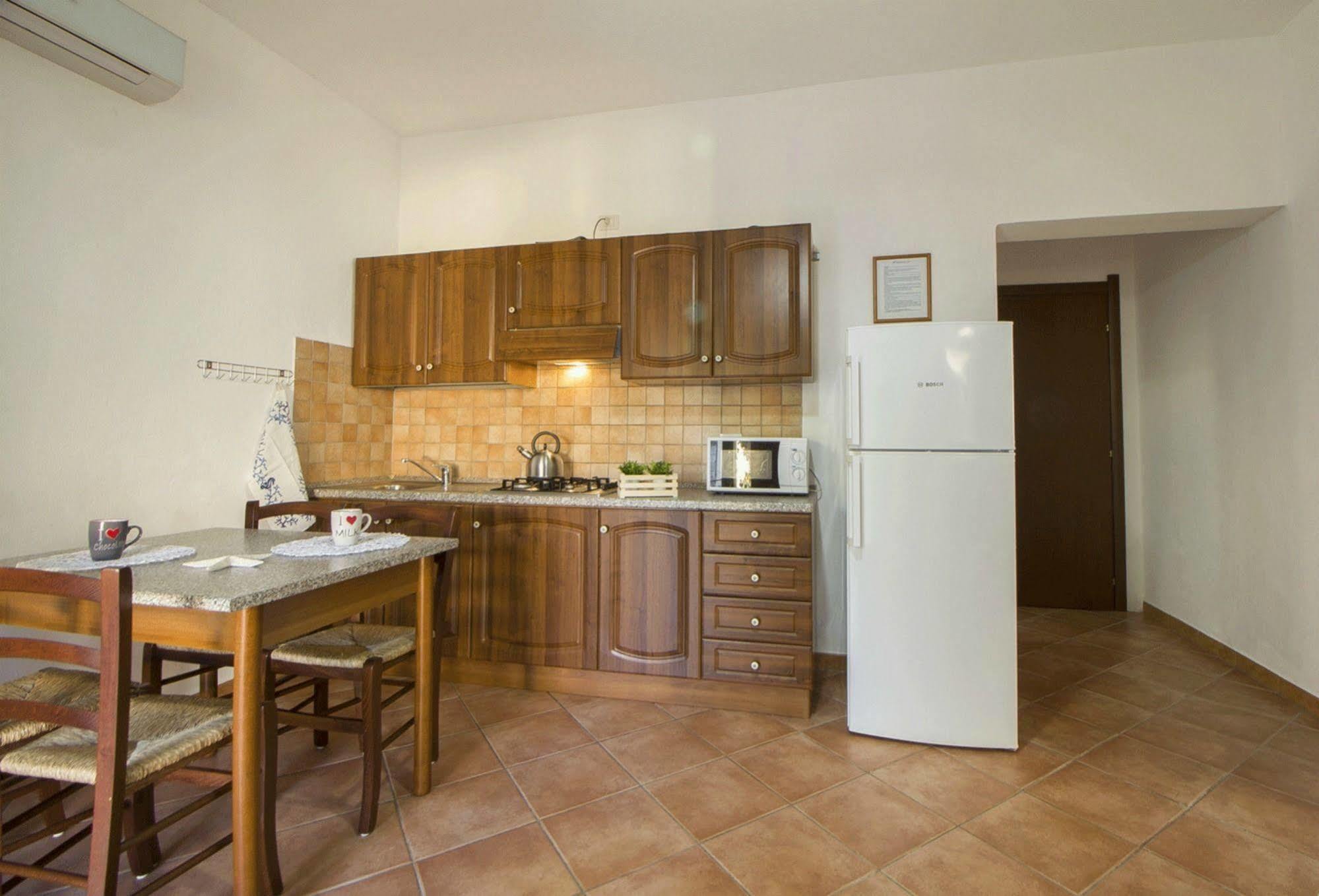 Casa Vacanze Cau - Viale Europa Alghero Exterior photo